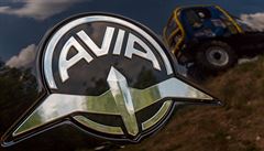Logo automobilky Avia odkazuje k leteckým zaátkm firmy, která vznikla u v...