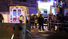 VIDEO: Teroristé a mrtví v pražském metru? 'Václavák' v noci cvičně obsadily stovky policistů, hasičů a záchranářů