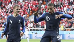 Francie - Peru 1:0. Francouzi jsou v osmifinle, Peru kon ve skupin