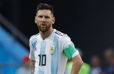 MS ve fotbale 2018, Francie vs. Argentina: kapitán jihoamerického výbru Lionel...