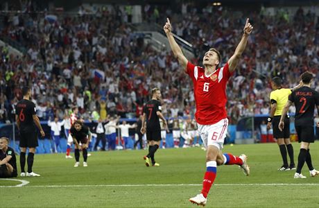 MS ve fotbale 2018, Rusko vs. Chorvatsko: Denis eryev slav gl.