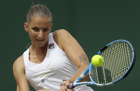 Karolna Plkov nestaila v osmifinle Wimbledonu dvact nasazen Nizozemce...