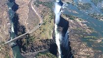 Nomádi - Viktoriiny vodopády v Zimbabwe