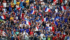Fanou�ci Francie v duelu s Urguajci