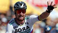 Peter Sagan se raduje z devátého triumfu na Tour de France.