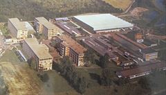 Letecký snímek továrního komplexu Bataville ze 70 let.