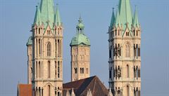 katedrála v Naumburgu v Durynsku, která pedstavuje pechod od románského stylu...