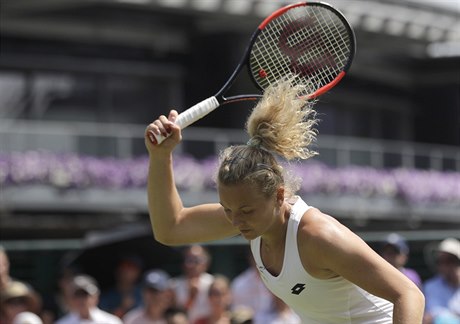 Kateina Siniaková na letoním Wimbledonu.