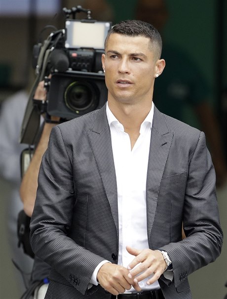 Cristiano Ronaldo na tiskové konferenci Juventusu Turín.