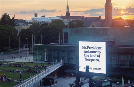 Kampa za svobodný tisk pivítala v Helsinkách prezidenty Spojených stát a...