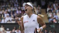 Wimbledon 2018: Angelique Kerberová slaví postup do semifinále přes Darju...