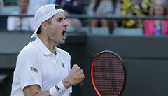 Kevin Anderson vyhrál po více ne� �esti a p�l hodin� hry.