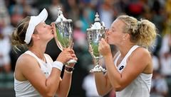 Finále čtyřhry žen ve Wimbledonu 2018: Kateřina Siniaková a Barbora Krejčíková... | na serveru Lidovky.cz | aktuální zprávy