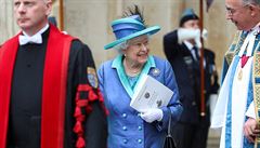 Na oslavy stého výroí zaloení Royal Air Force dorazila královna Albta II.