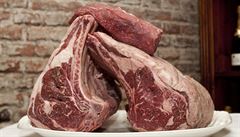 Hovězí maso plemene skotu Marchigiana zraje minimálně 20 dní | na serveru Lidovky.cz | aktuální zprávy