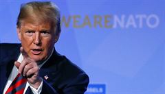 Trump v soukromí připustil odchod USA z NATO, jeho postoj vyvolává obavy mezi experty