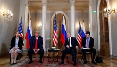 Putin a Trump zstali na schzce jen s pekladateli.