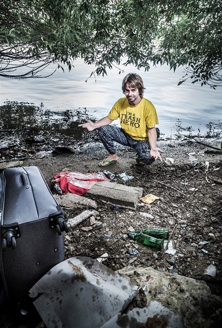 Dobrovolnická organizace Trash Hero, jejím cílem je sbr odpadk hlavn v...