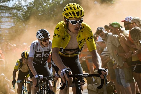 Jak se povede Geraintu Thomasovi a Chrisi Froomovi pítí rok na Tour de France.