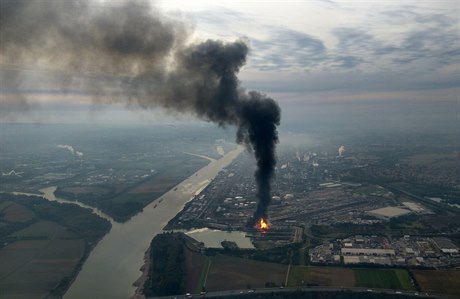 Chemické závody firmy BASF na míst fungují stále, firma se mezitím rozrostla a...