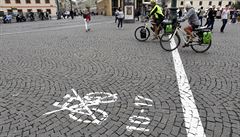Cyklisté v centru? Řešením jsou chráněné trasy a vytvoření ‚placaté‘ Prahy