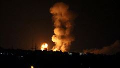 Izrael zasáhlo přes 180 raket, nálety v Gaze prý zabily tři lidi