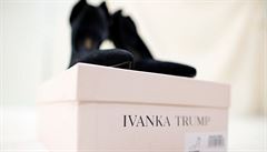 Boty prodávané pod znakou Ivanky Trump.