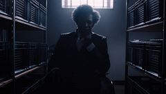 Elijah Price (Samuel L. Jackson). Snímek Sklenný (2018). Reie: M. Night...