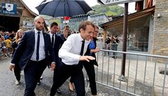 Francouzského prezidenta zastihl bhem návtvy Pyrenejí dé.