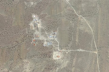 Satelitní snímek čínské základny v Patagonii.