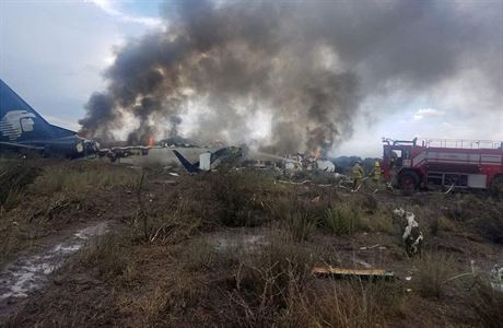 Na severu Mexika 31. srpna havarovalo dopravn letadlo, 49 lid je zrannch