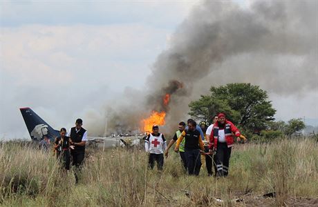 Na severu Mexika 31. srpna havarovalo dopravn letadlo, 49 lid je zrannch