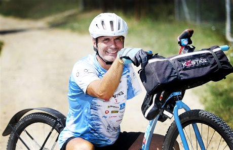 Handicapovaný sportovec Richard �t�pánek na kolob�ce
