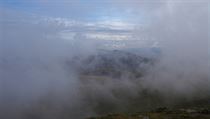 Pohled dol z hory Skiddaw, Lake District, Velk Britnie