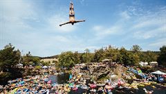 Soutící se pedhánli ve tyech disciplínách. Ve doprovázel i hudební...