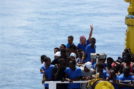 Migranti na lodi