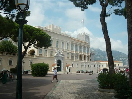 Kníecí palác v Monaku.