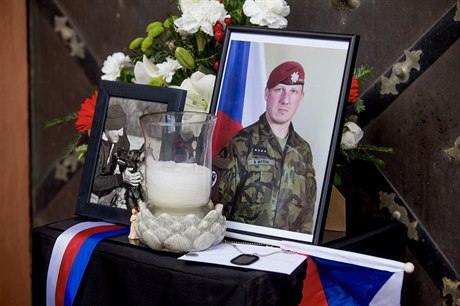Poheb vojáka Martina Marcina 14. srpna 2018 v chomutovském kostele.