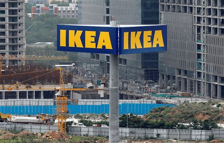 Logo spolenosti IKEA v indickém Hajdarábádu.