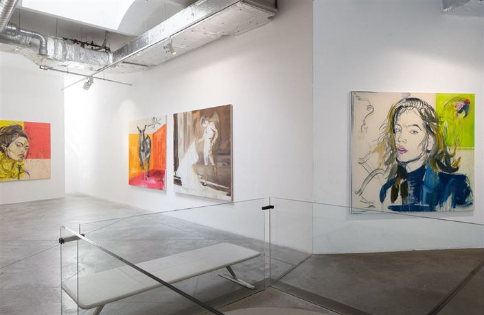 Martin Krajc - Tinto de verano. Pohled do výstavy.