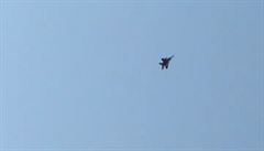 Za letadlem se po nepovoleném startu letadla vydaly dva stíhací letouny F-15.