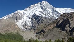 Základní kemp horolezc pod horou Nanga Parbat.