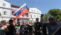 Na mítink DSSS dorazili i zástupci Ludové strany Nae Slovensko Mariána...