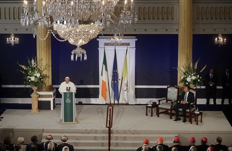 Pape Frantiek a irsk premir Leo Varadkar.