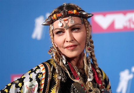 Madonna dorazila v ponkud zvlátní rób