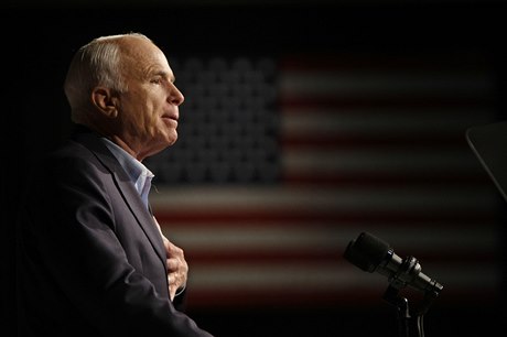 Zesnulý americký senátor John McCain.