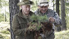 Ministr obrany Sergej ojg dlal Putinovi na dovolené spoleníka.