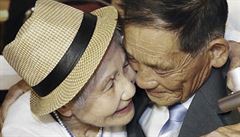Devt destek jihokorejskch rodin se setkalo s pbuznmi v KLDR