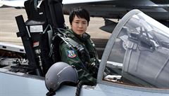 Japonsko m prvn pilotku sthacho letounu. Ke karie ji inspiroval film Top Gun