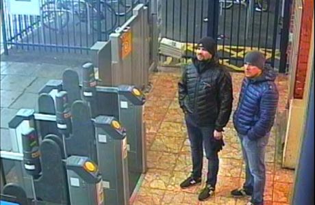 Podezel Petrov a Boshirov byli zachyceni na bezpenostnch kamerch ve mst...